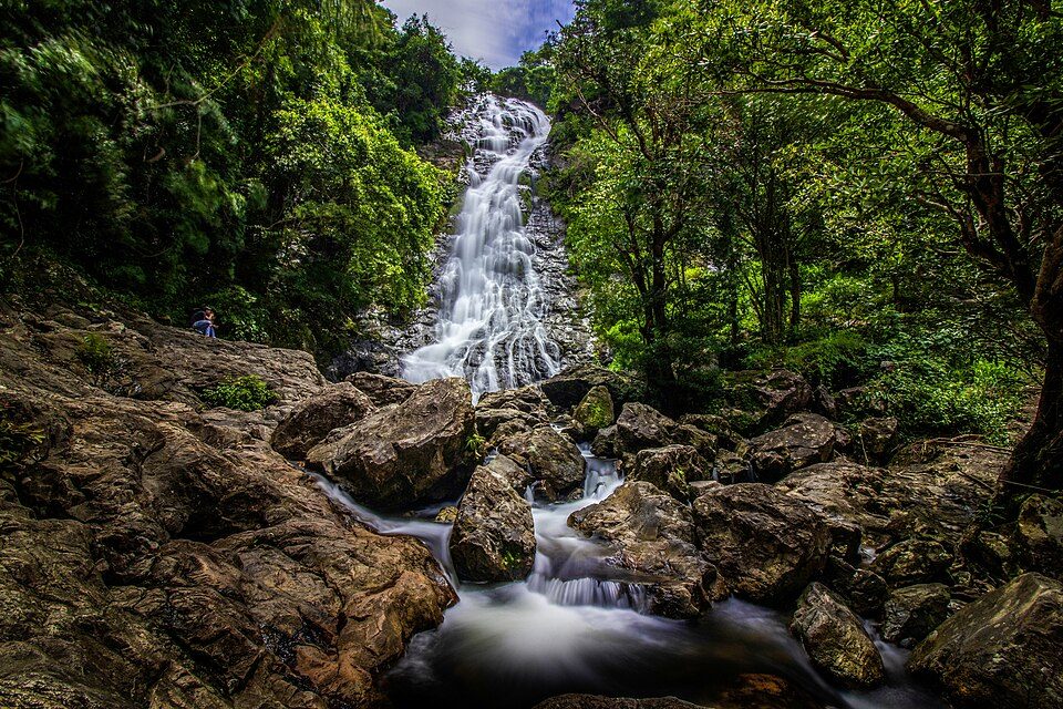 Nakhon Nayok — Sarika / Nang Rong waterfalls, Khun Dan dam rafting